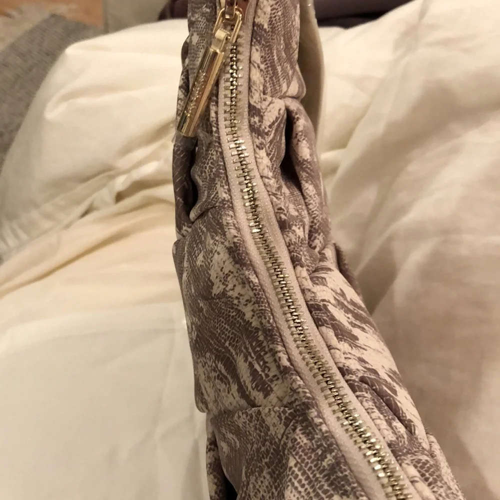 JASON WU SHOULDER BAG in Ivory NWT